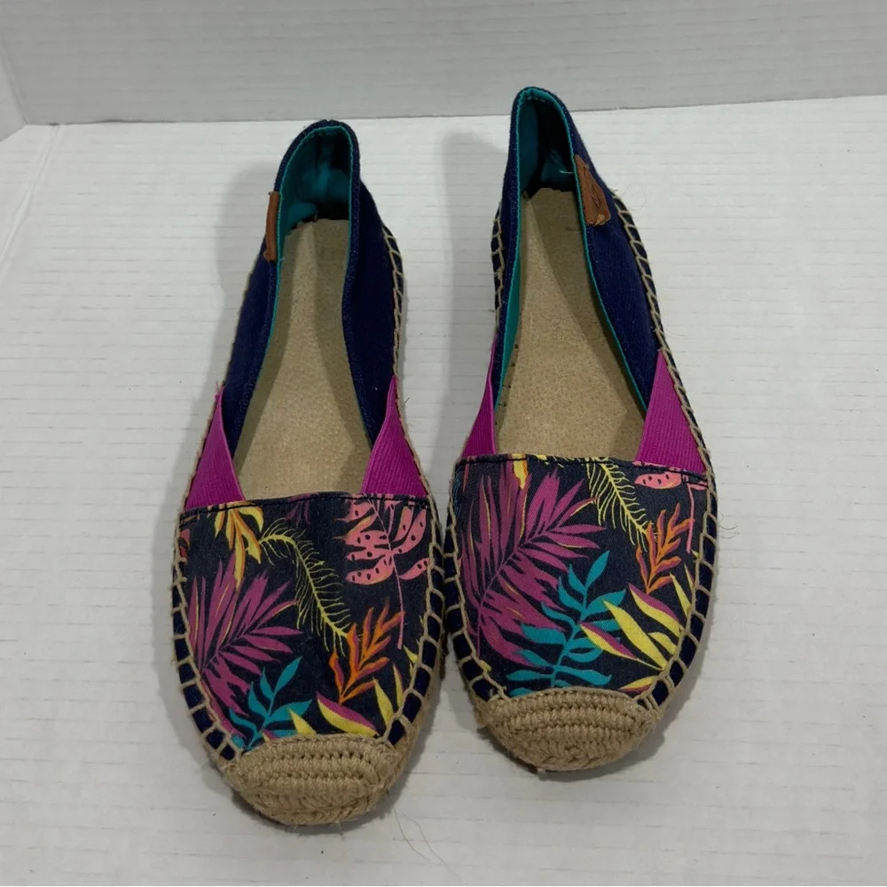 Sperry || Woman’s Katama Cape Topsider size 6